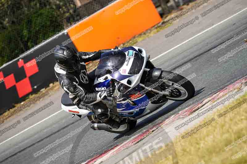 anglesey;brands hatch;cadwell park;croft;donington park;enduro digital images;event digital images;eventdigitalimages;mallory;no limits;oulton park;peter wileman photography;racing digital images;silverstone;snetterton;trackday digital images;trackday photos;vmcc banbury run;welsh 2 day enduro